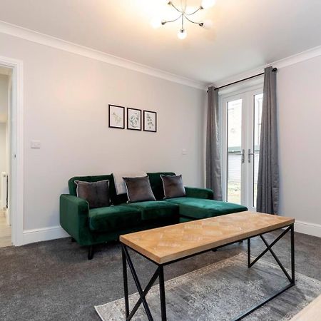 סאות' שילדס Modern 2 Bedroom Perfect For Family Friends And Workers מראה חיצוני תמונה