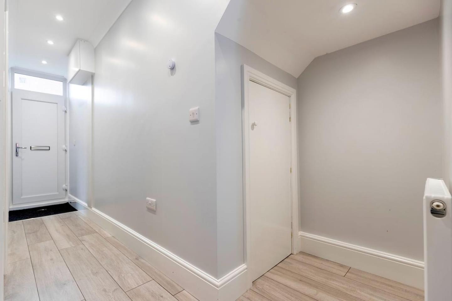 סאות' שילדס Modern 2 Bedroom Perfect For Family Friends And Workers מראה חיצוני תמונה