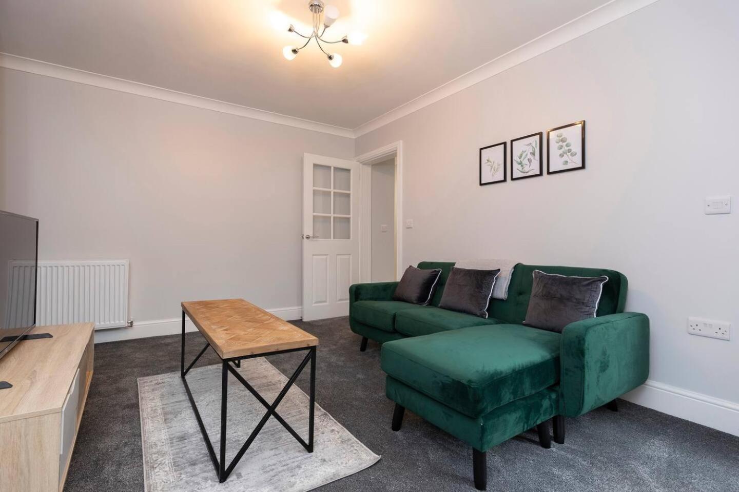 סאות' שילדס Modern 2 Bedroom Perfect For Family Friends And Workers מראה חיצוני תמונה