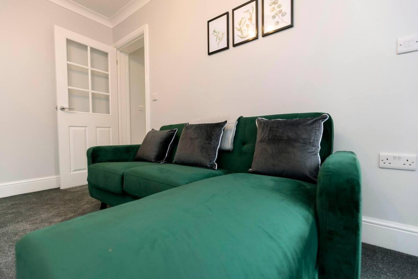 סאות' שילדס Modern 2 Bedroom Perfect For Family Friends And Workers מראה חיצוני תמונה